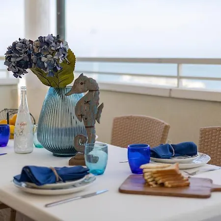 Appartement Vista Mare Favolosa “ Tra Cielo E Mare” *